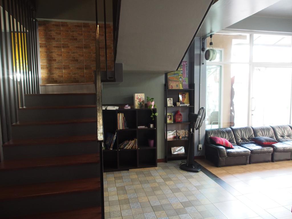 Sriyanar Place バンコク都 エクステリア 写真