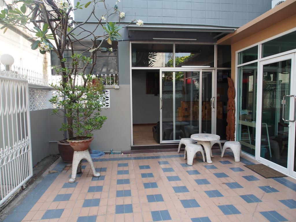 Sriyanar Place バンコク都 エクステリア 写真